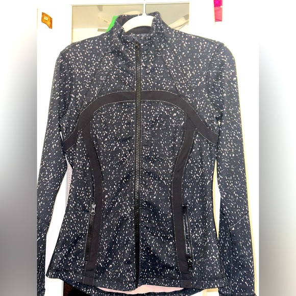 Lululemon Jacket Size‎ 8